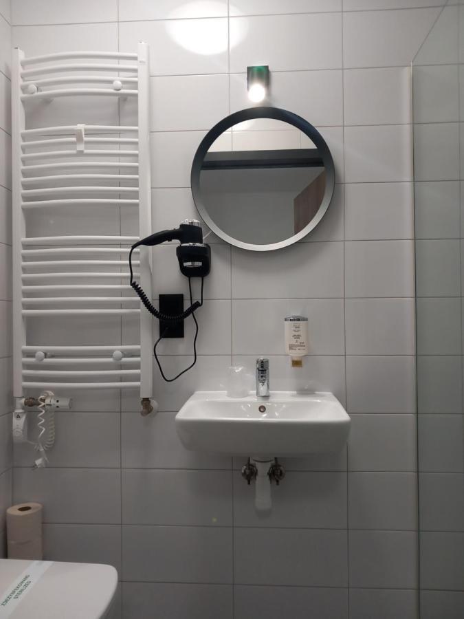 Jura Hotel Osiek Olkusz Luaran gambar